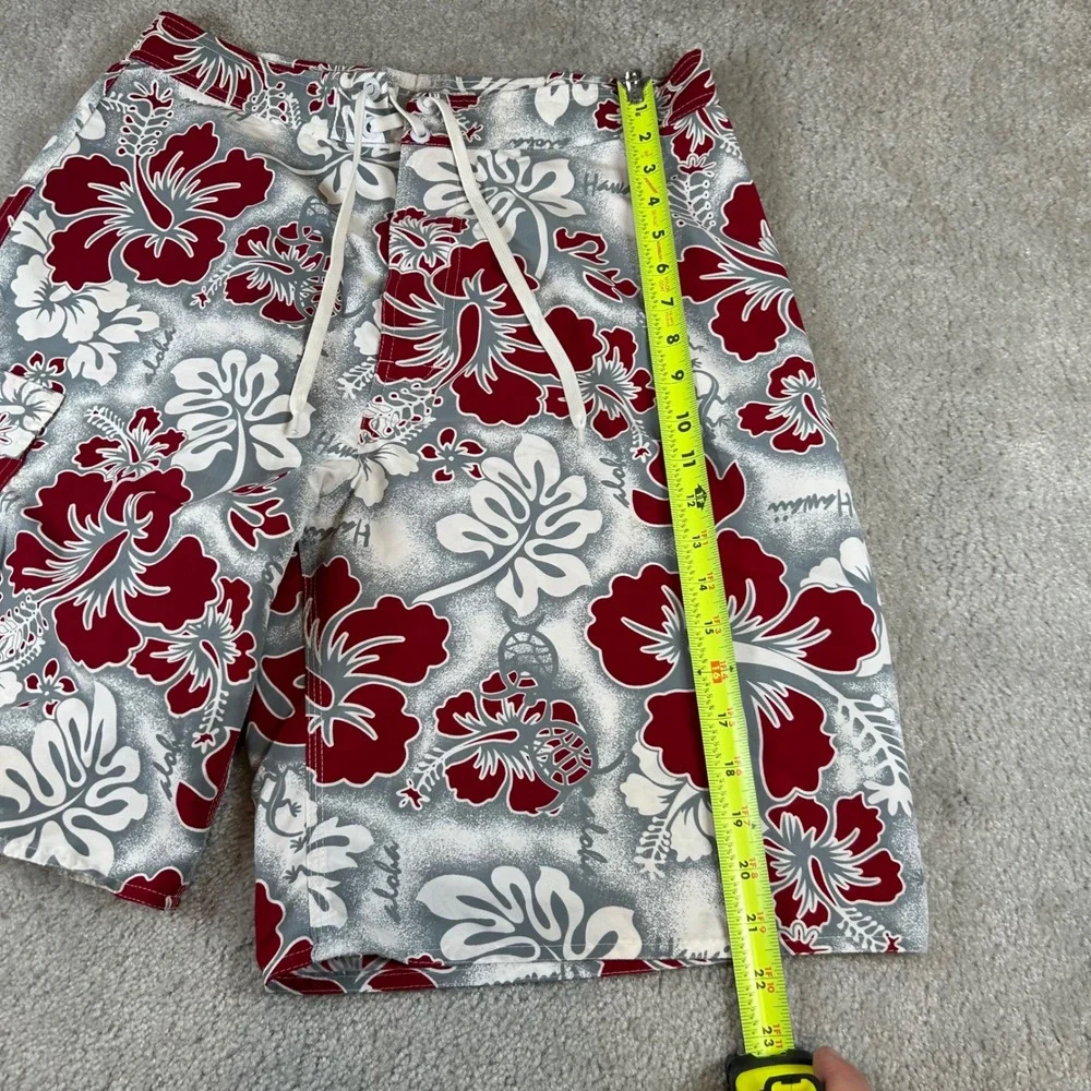 Vintage M.V Fashion Board Shorts Mens 33 Red Tropical Hibiscus Floral Swim Trunk